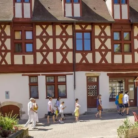 Le Central A - Tout Equipe - Centre-Ville Gare Montluçon Buitenkant foto